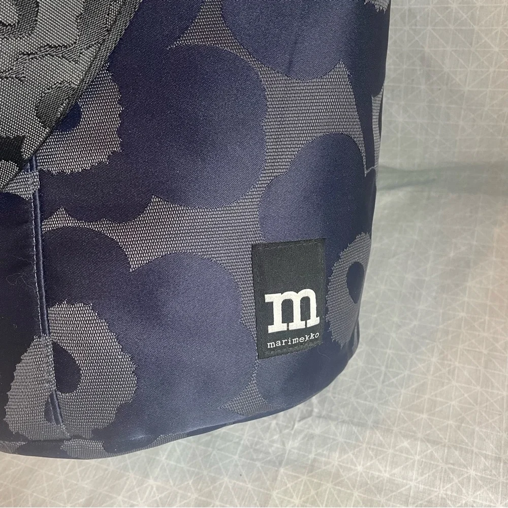 Marimekko Unikko All Day Bucket Bag Navy Blue - Picture 3 of 12